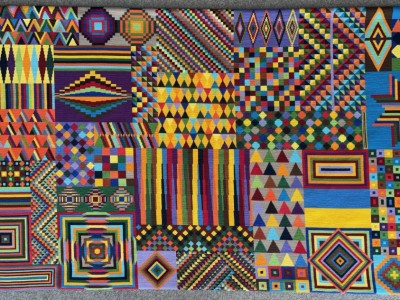 Steckbild%20050%20Un%20mondo%20di%20geometrie%2C%20finito%20il%2027%20novembre%202022%2C%20164x94%20cm%2C%20Gobelin-mezzo%20punto
