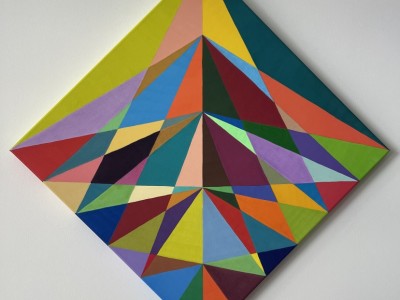 105%20Puntare%20in%20alto%2C%202%20maggio%202024%2C%2060x60%20cm%2C%20Pittura-Acrilico%20su%20tela